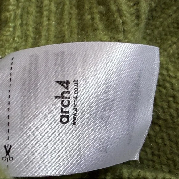 Arch4 Knit Sweater 100% Cashmere Green Long sleeve one size